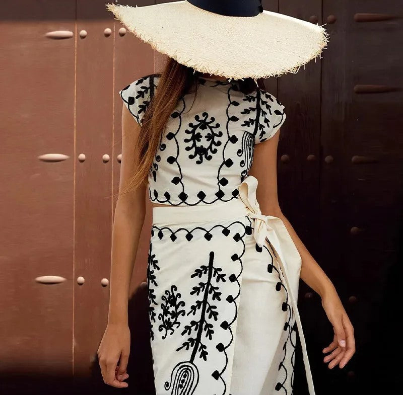 YASMINE | TWO-PIECE SET WITH PRINT